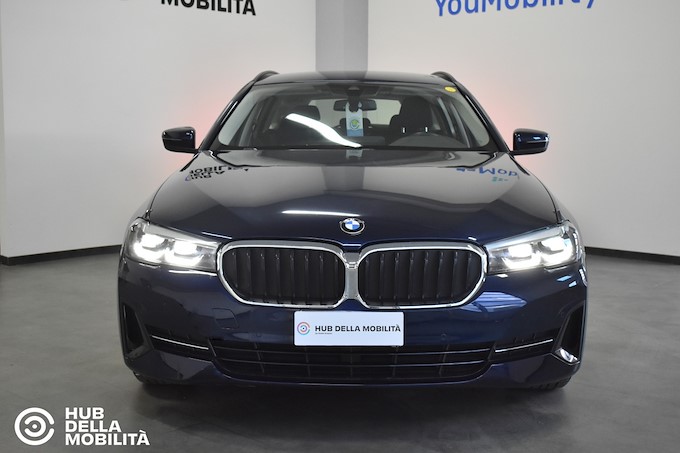BMW 520d 48V Touring Business